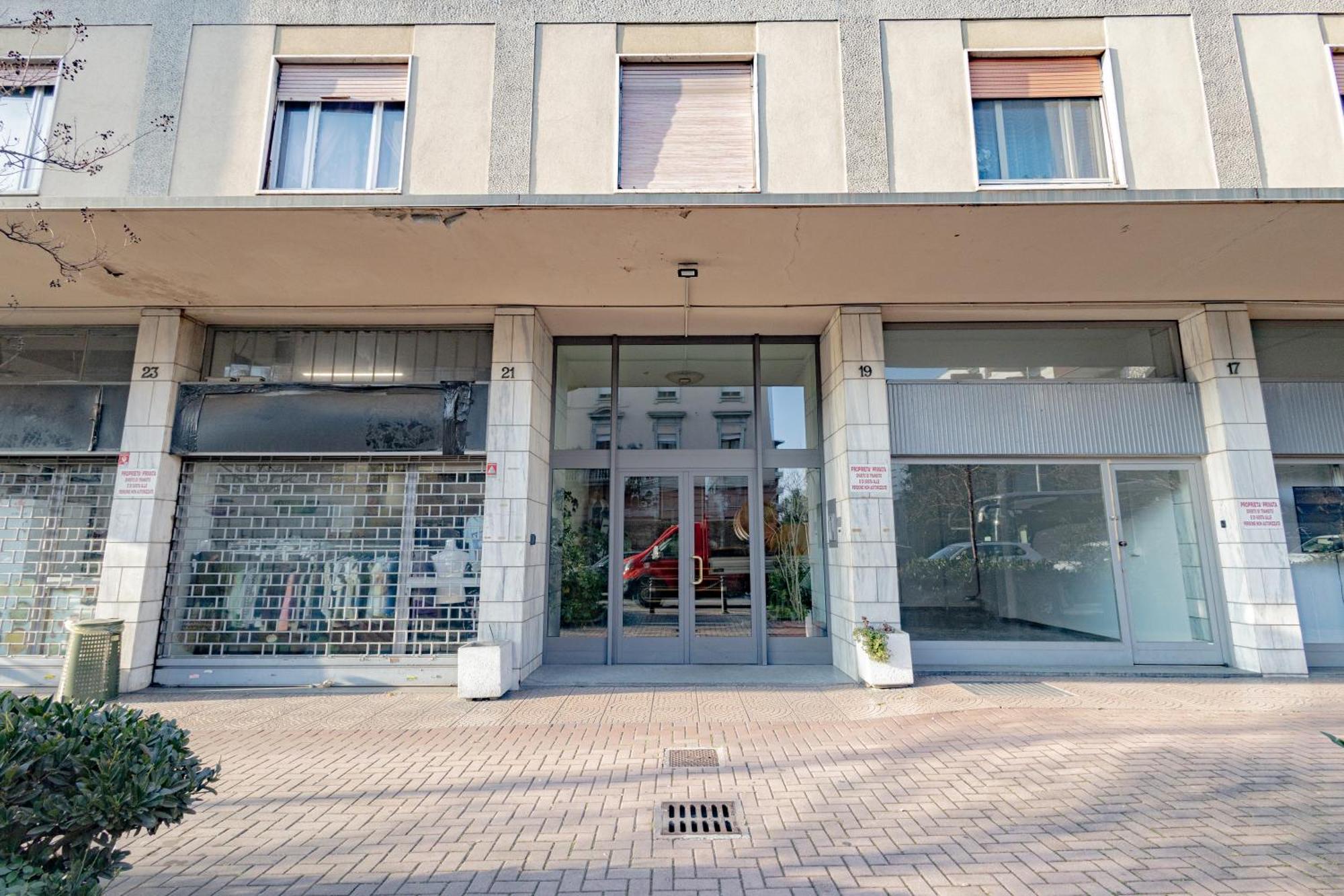 Golden House Apartment Bergamo Bagian luar foto